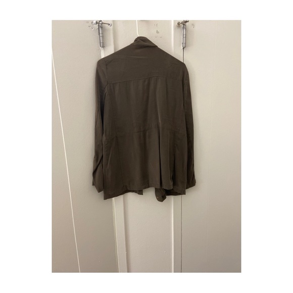 Zara Lightweight Utility Jacket Size M Snap Buttons Roll Up Sleeves Cargo Layer - Picture 3 of 5
